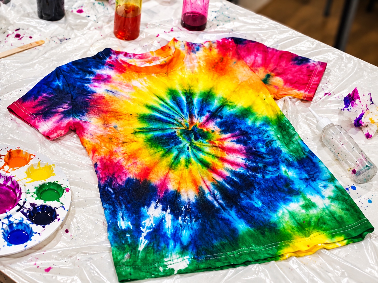 Tie-Dye & Ink Art at Picasso Artists