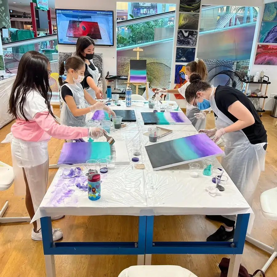 Group Art Classes for Kids